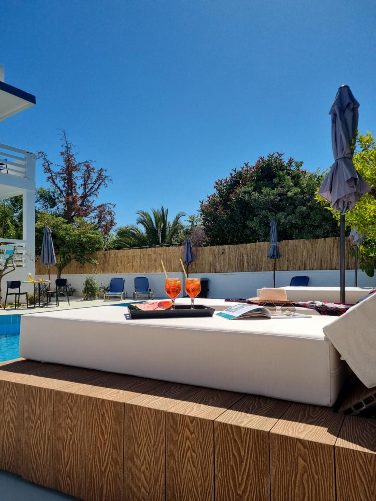 Eloque Simple Living Space Kato Daratso Exterior foto